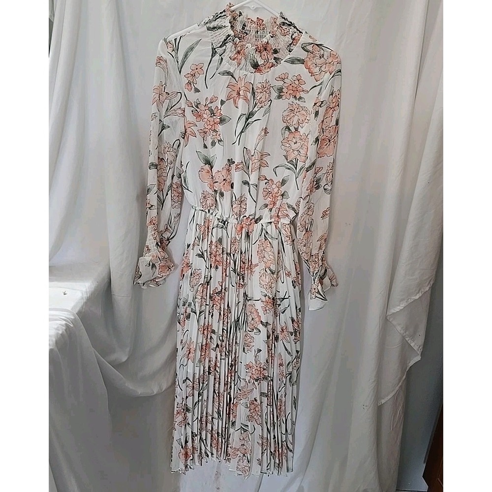 Here Comes The Sun Long Sleeve Floral Maxi Dress Pleated Smocked  Neckline Sz S‎